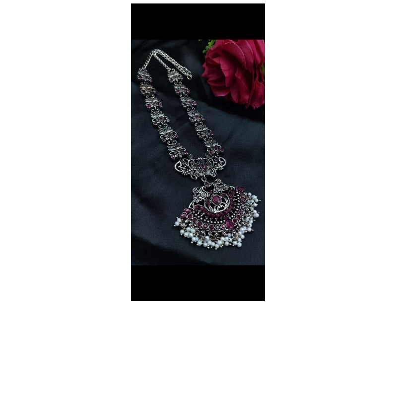 Women's Elegant Long Flower Necklace - close-up detail view | D9 Creations