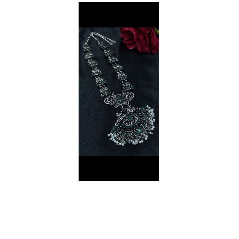 Women's Elegant Long Flower Necklace - close-up detail view | D9 Creations
