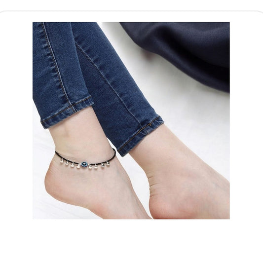 Women's Trendy Ghunghru Anklets - front view | D9 Creations
