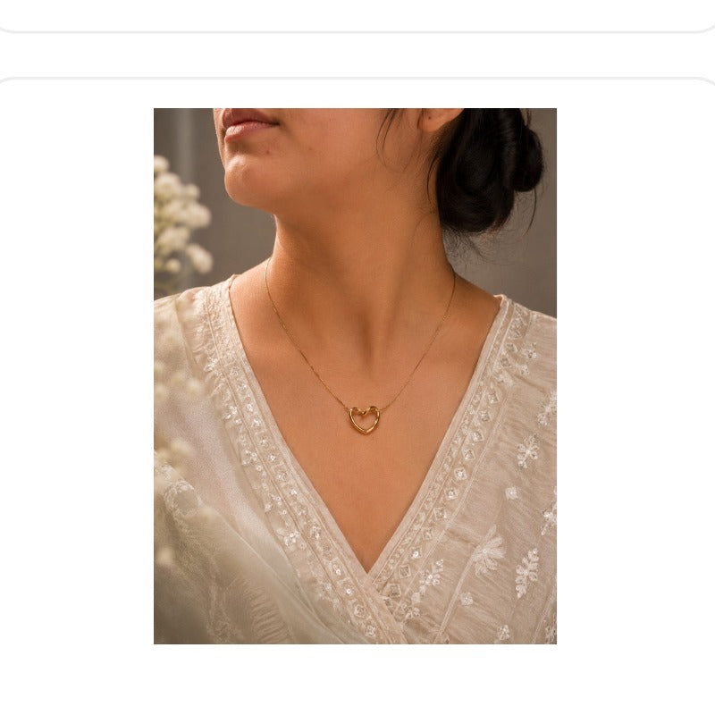 Women's Anti Tarnish Heart Necklace - front view | D9 Creations