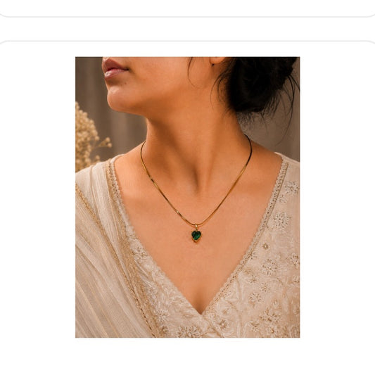 Women's Anti Tarnish Heart Chain Pendant - Necklace - front view | D9 Creations