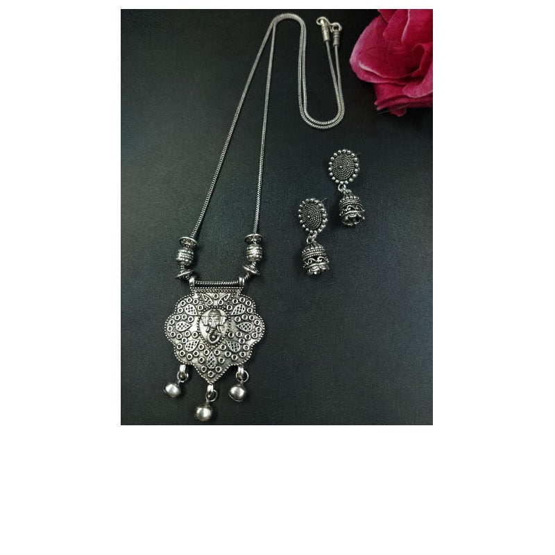 Women's Ganesha Design German Silver Chain Pendant Necklace - close-up detail view | D9 Creations