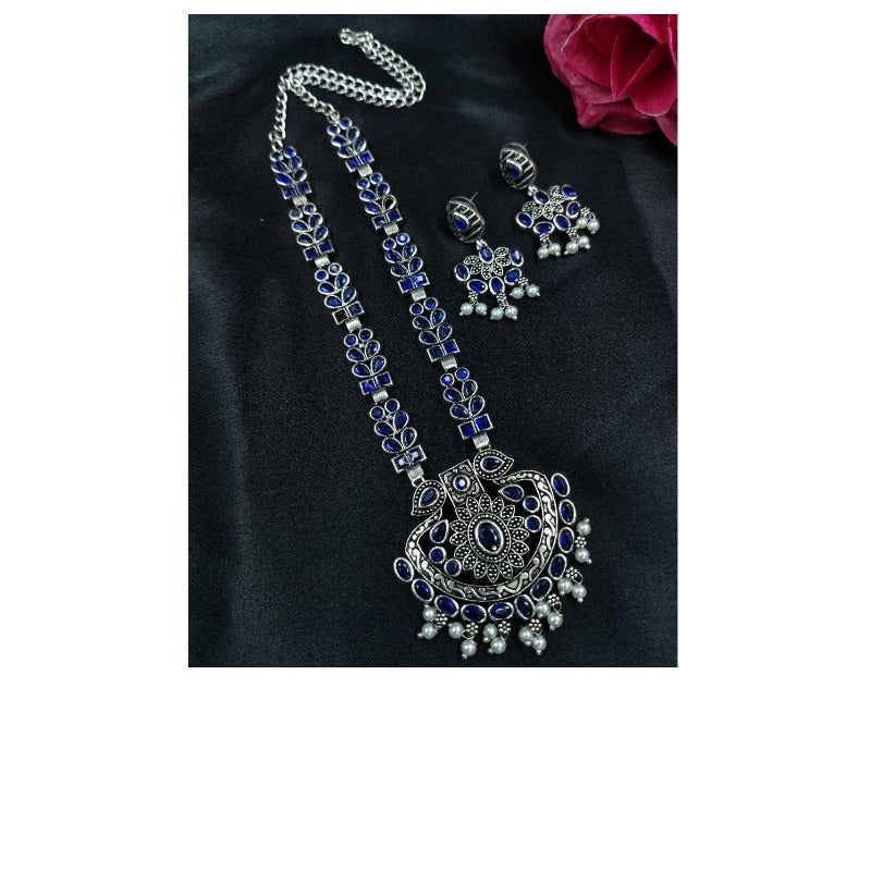 Women's Traditional Oxidized Necklace Set - close-up detail view | D9 Creations