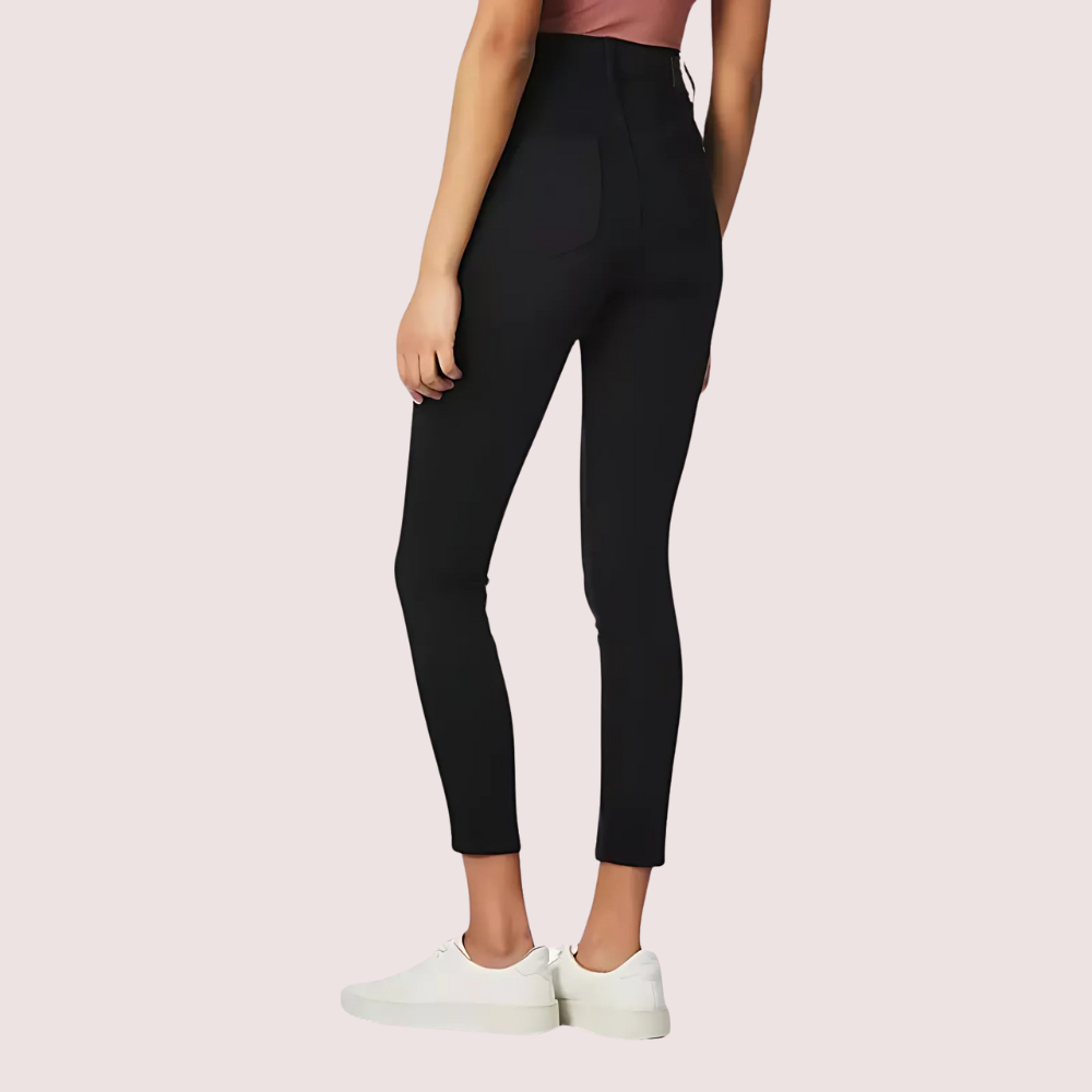 Women's Designer Jeans, Sophisticated Denim Pants 2 - Apparel - close-up detail view | Snazzyway